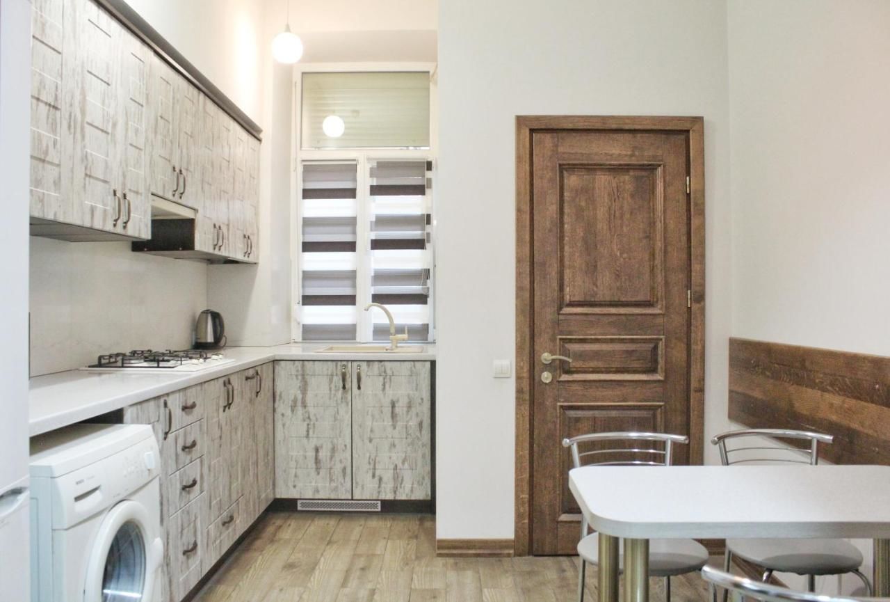 Апартаменты Apartment on Glibova 3/1a Львов-13