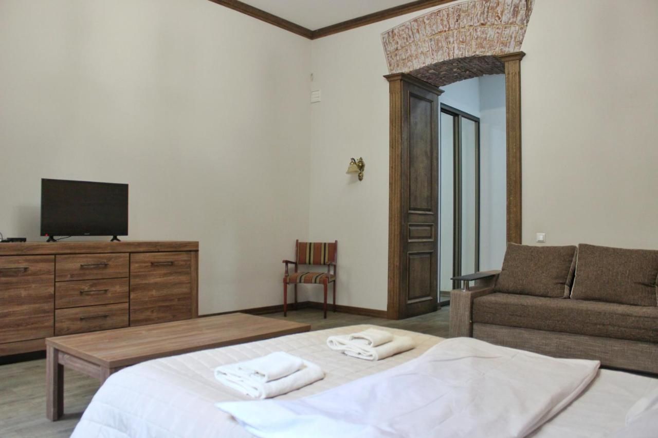 Апартаменты Apartment on Glibova 3/1a Львов-24