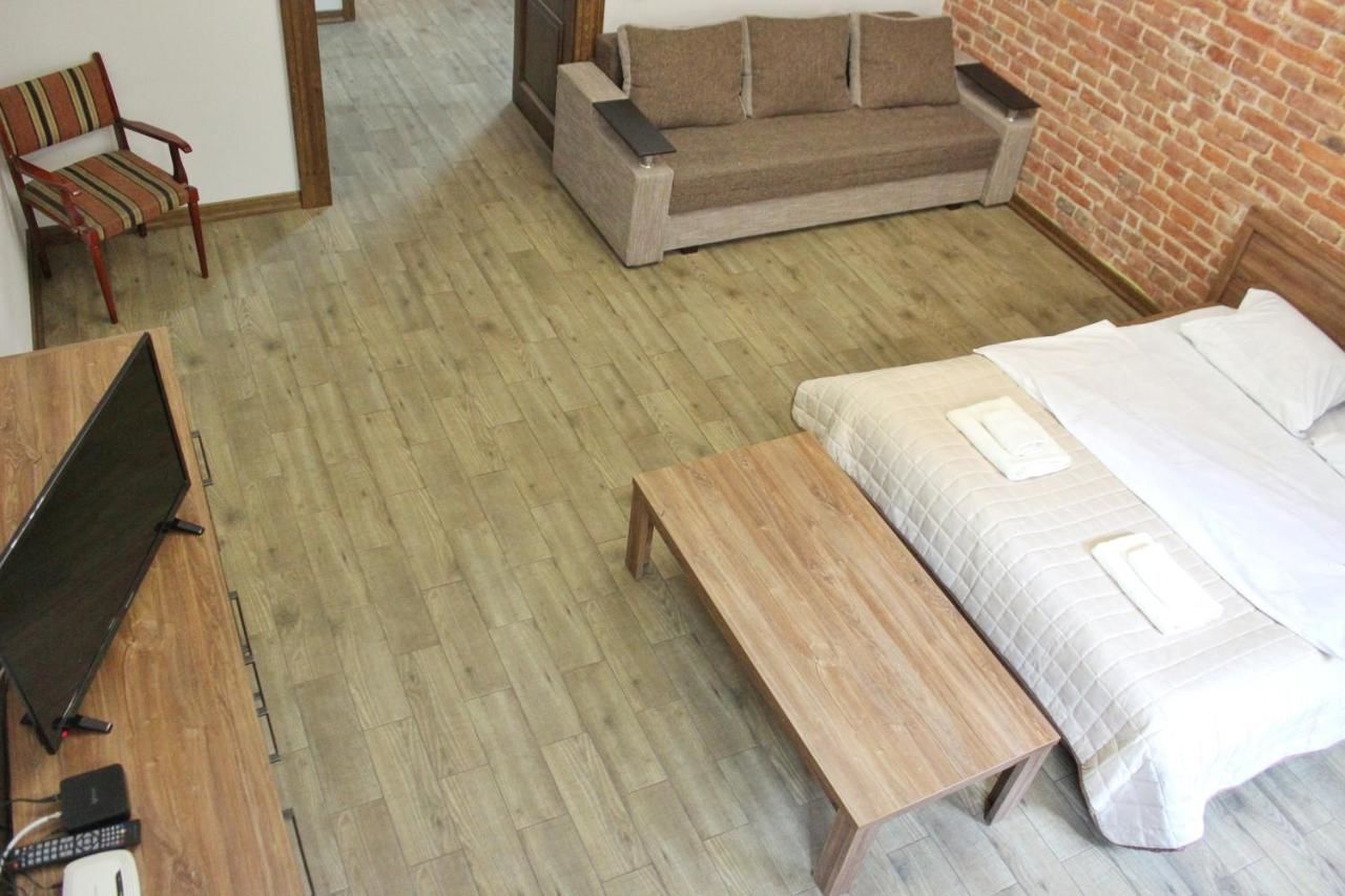 Апартаменты Apartment on Glibova 3/1a Львов-27