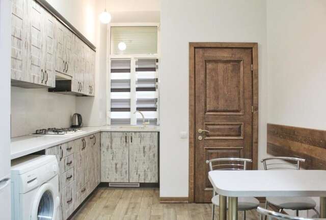 Апартаменты Apartment on Glibova 3/1a Львов-53